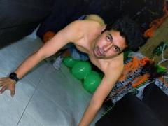 FaustoSantos - male webcam at xLoveCam