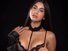 FelicityAdams - female with black hair and  big tits webcam at LiveJasmin