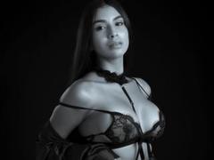 FelicityAdams - female with black hair and  big tits webcam at LiveJasmin