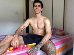 FelipeSantamar594 - male webcam at ImLive