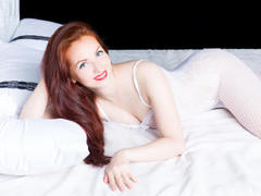 AlessaGillespie - female with red hair and  small tits webcam at LiveJasmin