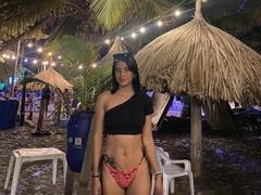 FlaminHott - female webcam at xLoveCam