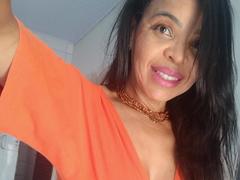 FlorLuna69 - female with black hair and  small tits webcam at xLoveCam