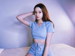 FlorenceBloom - female with brown hair webcam at xLoveCam