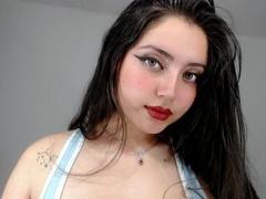 FreyaGilbert - female webcam at xLoveCam