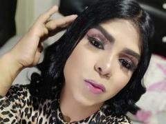 Gabyshemalehot - shemale with black hair webcam at ImLive