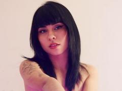 GaiaJonnes - female with black hair webcam at xLoveCam