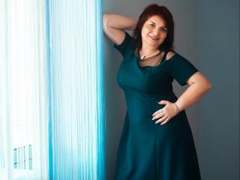 GeileMartina-hot - female with brown hair webcam at xLoveCam