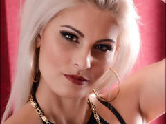 GeilePariss-hot - blond female webcam at xLoveCam