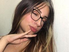 GiaNova - blond female webcam at xLoveCam