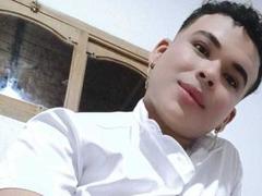 GianAndCeleste - male webcam at xLoveCam