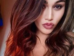 GilinurDreams - shemale webcam at xLoveCam