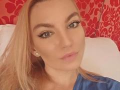 GinaLust - blond female with  small tits webcam at xLoveCam