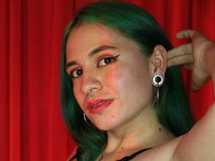 GinevraRinaldi - female webcam at xLoveCam