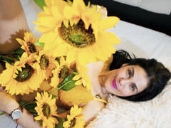 GirasolWalton - female with black hair webcam at xLoveCam