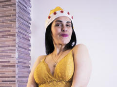 GirasolWalton - female with black hair webcam at xLoveCam