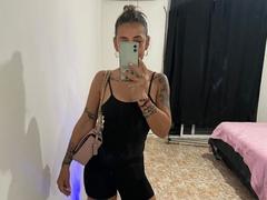 GuadaFeliz-hot - female webcam at xLoveCam