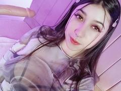 Hachii from xLoveCam