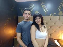 HannGranD - couple webcam at xLoveCam