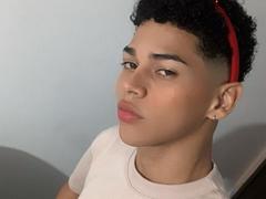 HarryL - male webcam at xLoveCam