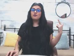 HeidiCutie - female with black hair and  big tits webcam at xLoveCam