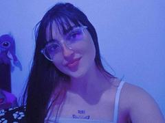 HilaryTheas - female webcam at xLoveCam