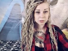 HoneySallyMoore - blond female webcam at ImLive