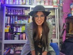 HotAndrea69 - female webcam at xLoveCam