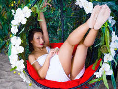 LissaAllisa - female with brown hair webcam at LiveJasmin