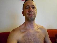 HotfLourd from xLoveCam