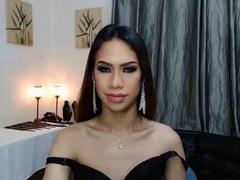 HumanSexyDoll - shemale with black hair and  small tits webcam at xLoveCam