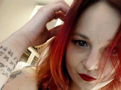 InezGold - female webcam at xLoveCam