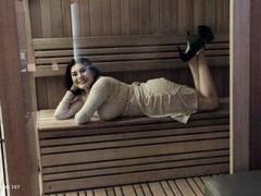 InsaciableIntensa - female with black hair webcam at xLoveCam