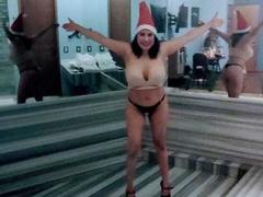 InsaciableIntensa - female with black hair webcam at xLoveCam