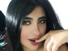 IsabellaLopezz - female with black hair and  small tits webcam at xLoveCam