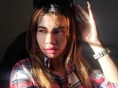 IsabellaaPervert69 - blond female webcam at xLoveCam