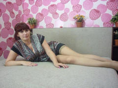 IsabelaBelle - female with brown hair and  big tits webcam at ImLive