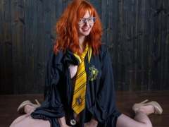 Iva-Sonnenschein-hot - female with red hair webcam at xLoveCam