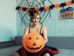 IvannaRich - female webcam at xLoveCam