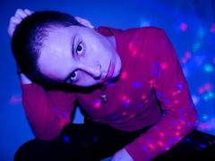 JackRouse - male webcam at xLoveCam