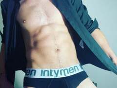 JacobStrokes - male webcam at xLoveCam