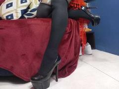 JadeSexiest - blond female with  big tits webcam at xLoveCam