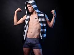 Jaxxonx - male webcam at xLoveCam