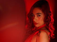 JazeVans - female with red hair and  small tits webcam at xLoveCam