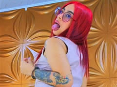 JazeVans - female with red hair and  small tits webcam at xLoveCam