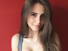 JeanieRosy - blond female webcam at xLoveCam