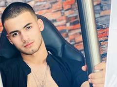 JeffFerreiro - male webcam at xLoveCam