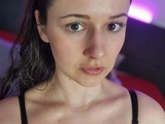 Jenna-sxy19-hot from xLoveCam