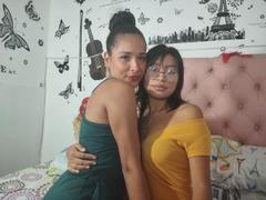 JennyAndLanna - female webcam at xLoveCam