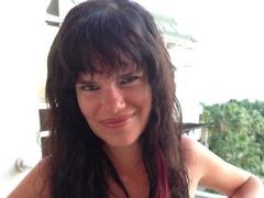 Jenny-Sun - female with brown hair webcam at xLoveCam